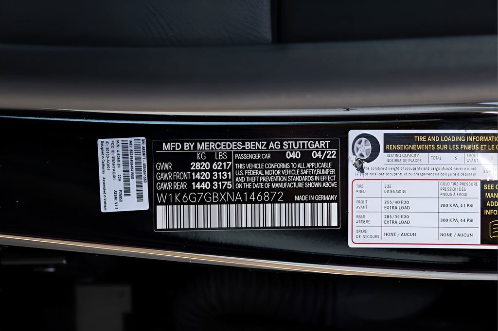 Used 2022 Mercedes-Benz S 580 4MATIC Sedan w/ AMG Line Package image 97