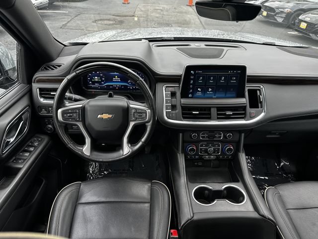 Used 2023 Chevrolet Suburban Premier w/ Advanced Technology Package AWD/4WD image 13