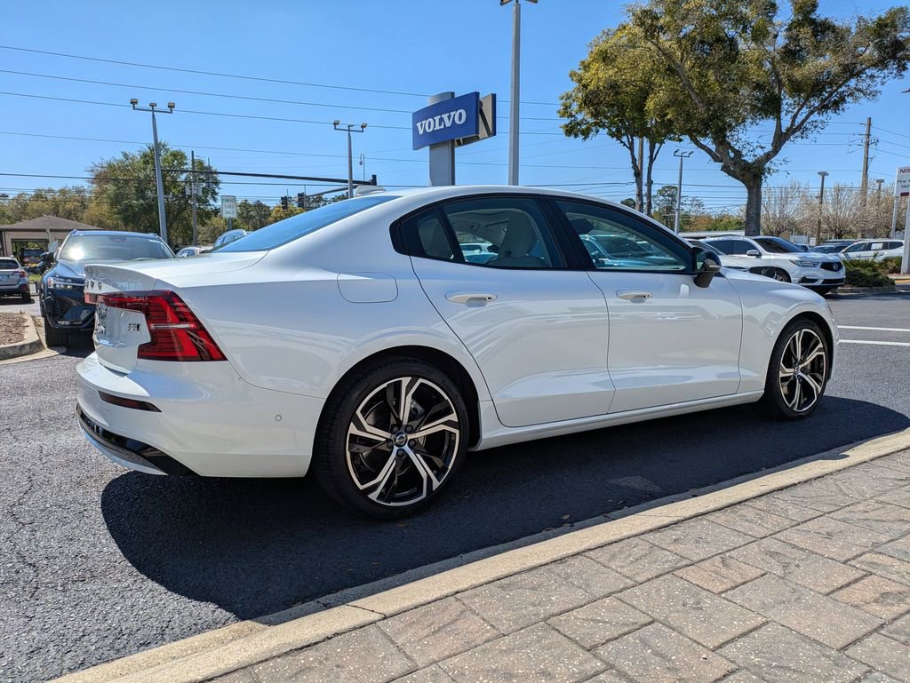 Certified 2024 Volvo S60 B5 Ultimate w/ Climate Package image 6