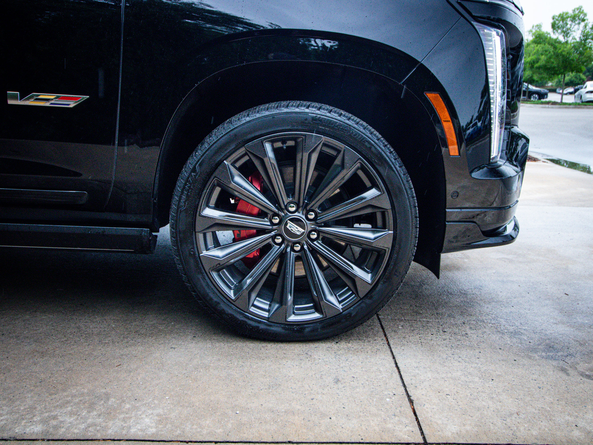 Used 2026 Cadillac Escalade V w/ LPO, Floor Liner Package AWD/4WD image 13