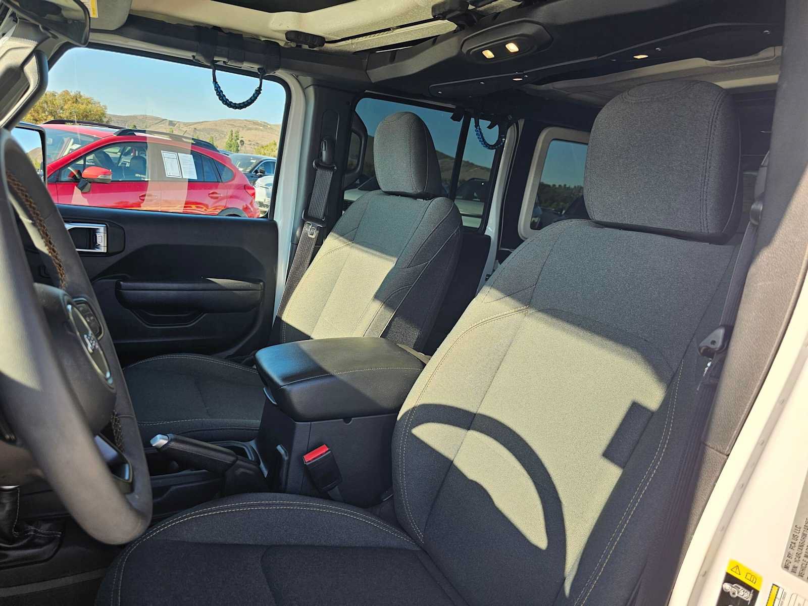 Used 2024 Jeep Wrangler Unlimited w/ Convenience Group AWD/4WD image 21