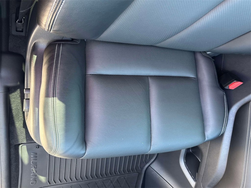Used 2023 Nissan Murano SL w/ Cargo Package image 17