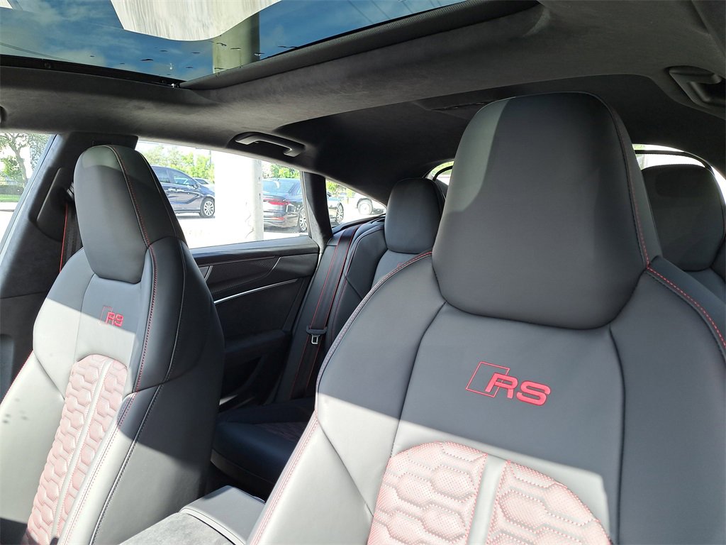 New 2026 Audi RS 7 Performance image 16