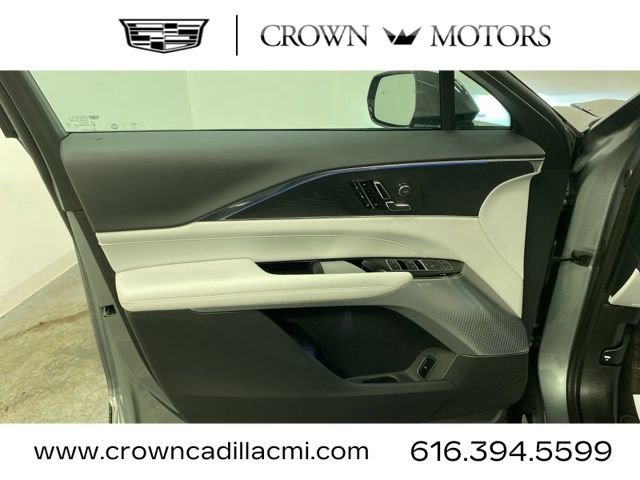 Certified 2024 Cadillac Lyriq Luxury image 21