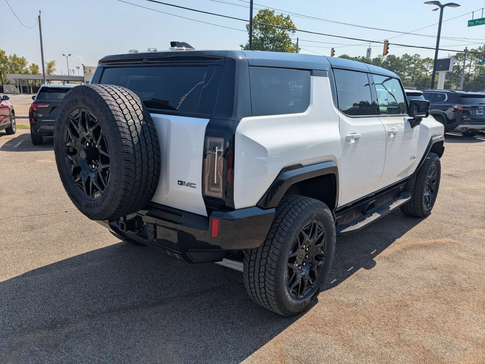 New 2026 GMC Hummer EV SUV AWD/4WD image 6