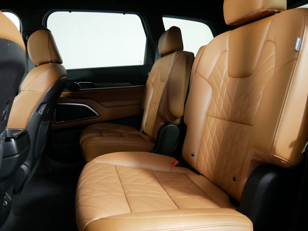 Certified 2023 Kia Telluride EX X-Line AWD/4WD image 16