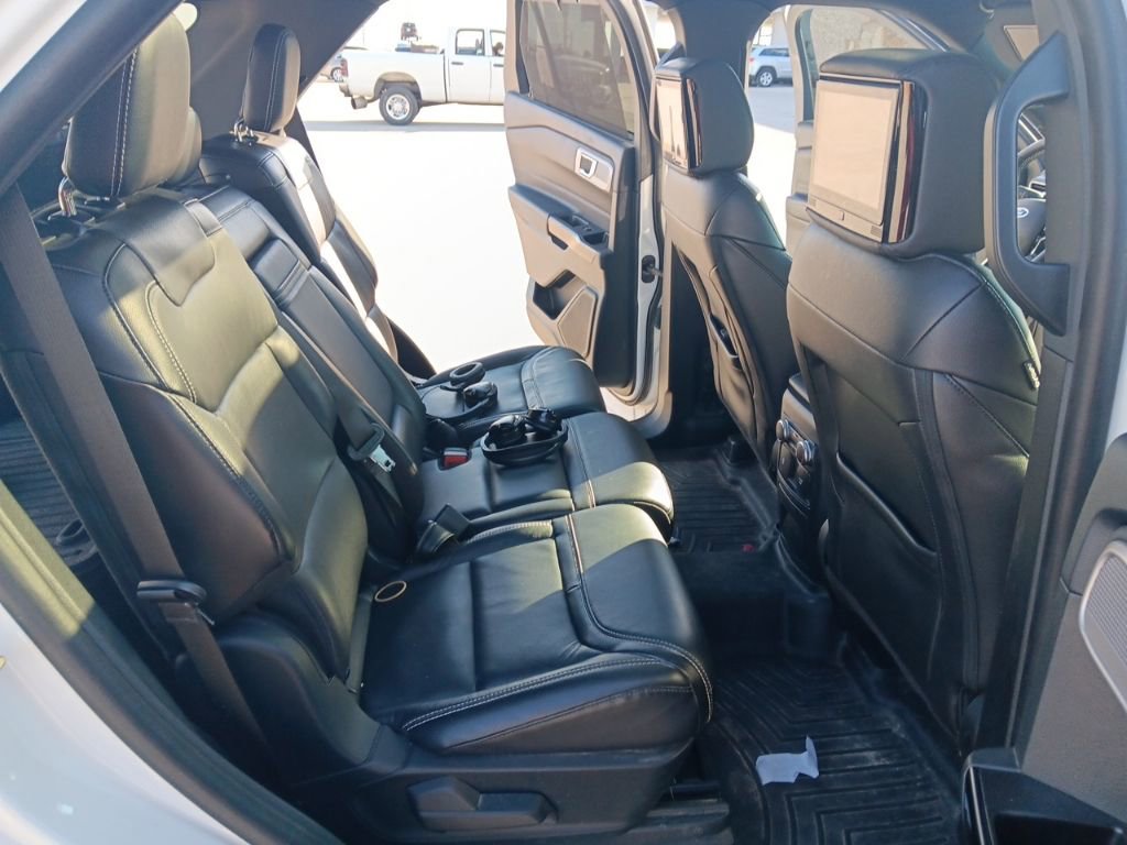 Used 2022 Ford Explorer ST w/ Equipment Group 401A image 20