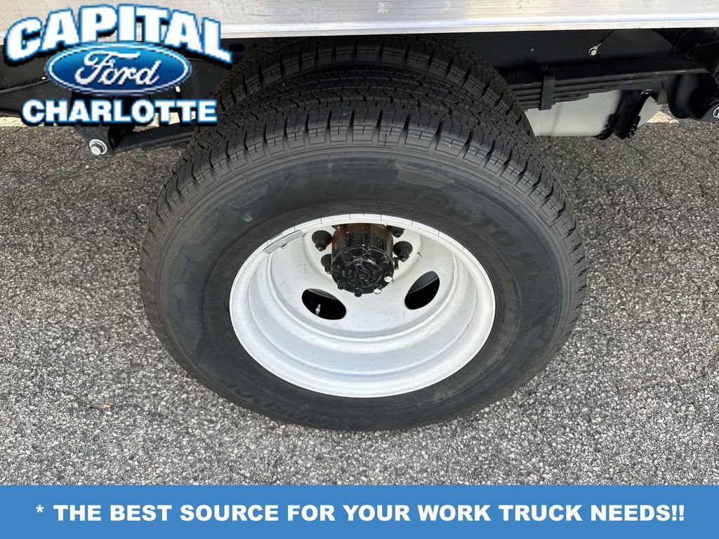 New 2026 Ford E-350 and Econoline 350 Super Duty w/ Driver's Safety Package image 13