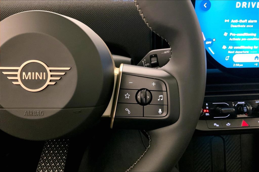 Certified 2025 MINI Cooper S image 19