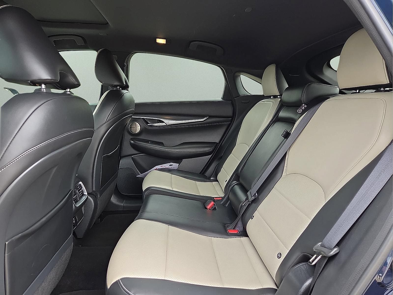 Used 2022 INFINITI QX55 Essential w/ Proassist Package AWD/4WD image 10