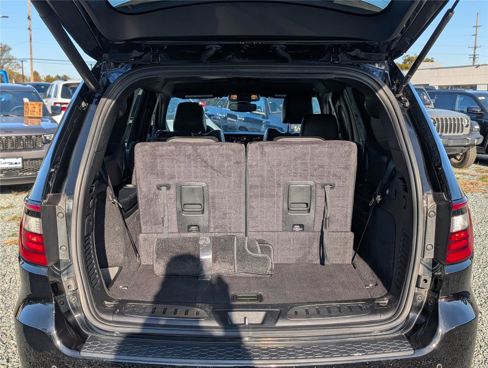 Used 2022 Dodge Durango R/T w/ Trailer Tow Group IV image 13