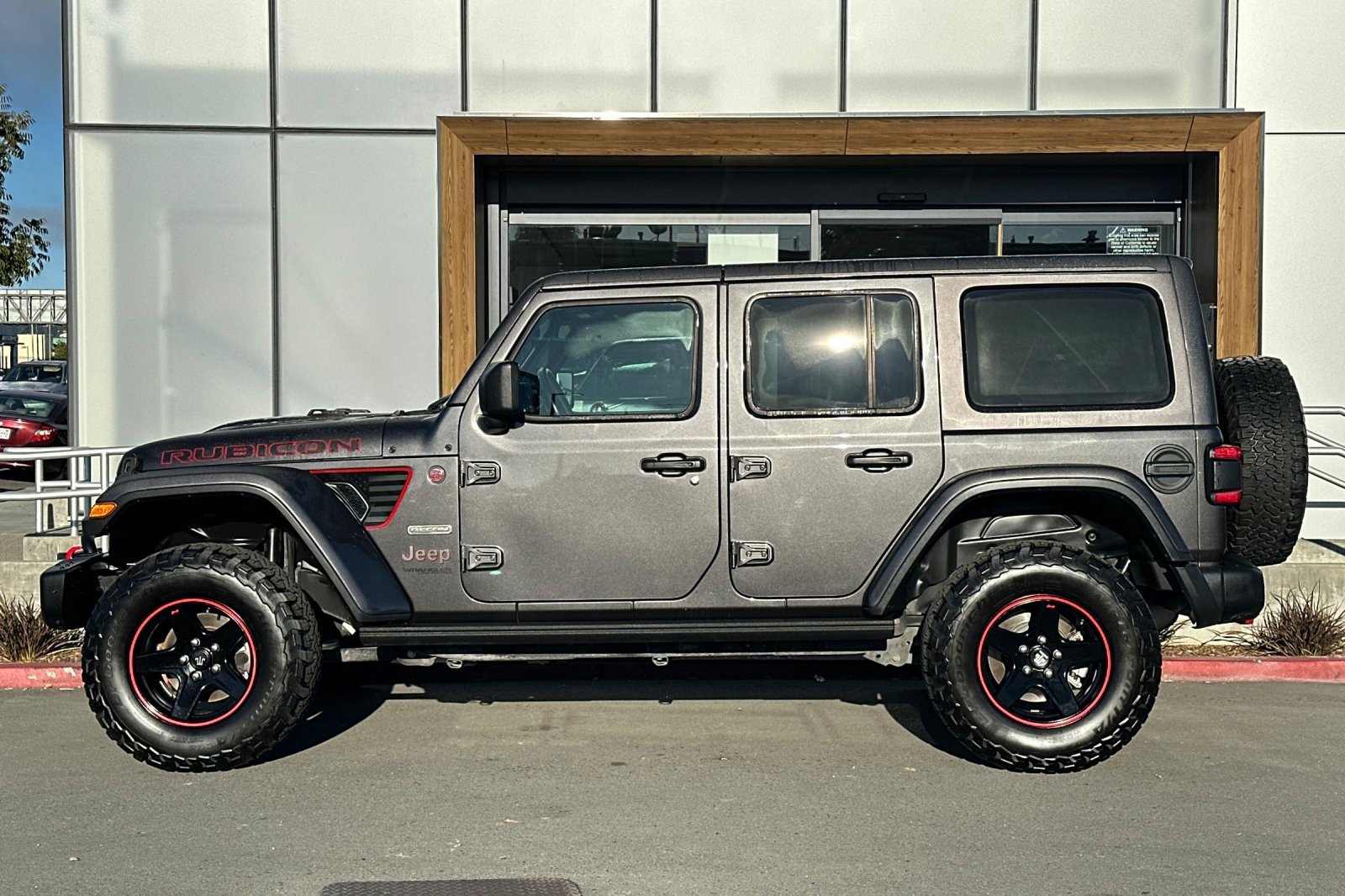 Used 2020 Jeep Wrangler Unlimited Rubicon w/ Quick Order Package 28Y Recon image 5