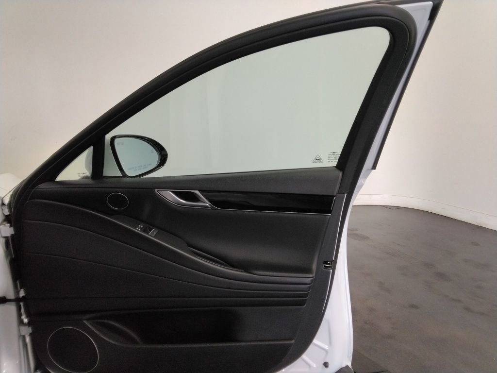 Used 2023 Genesis G80 2.5T image 41