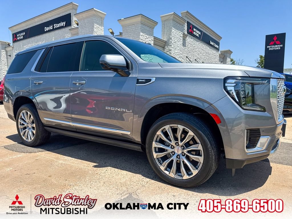 Used 2022 GMC Yukon Denali RWD image 1