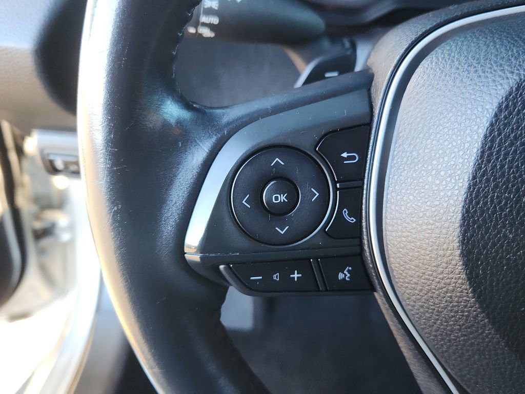 Used 2021 Toyota Corolla SE w/ Carpet Mat Package (TMS) image 20