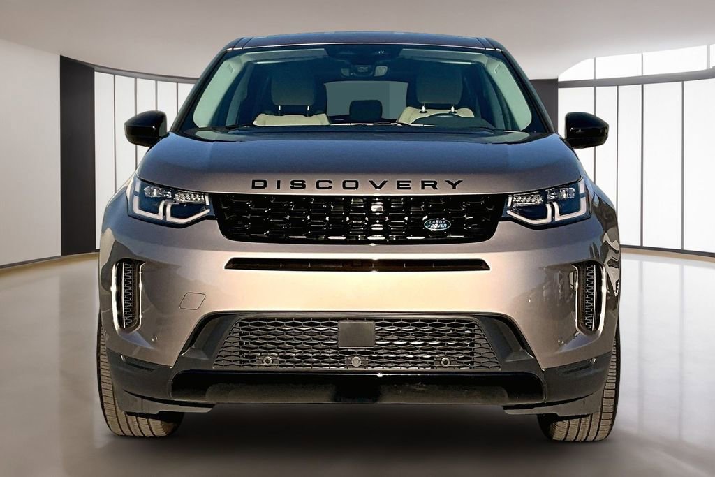 Used 2023 Land Rover Discovery Sport SE AWD/4WD image 2