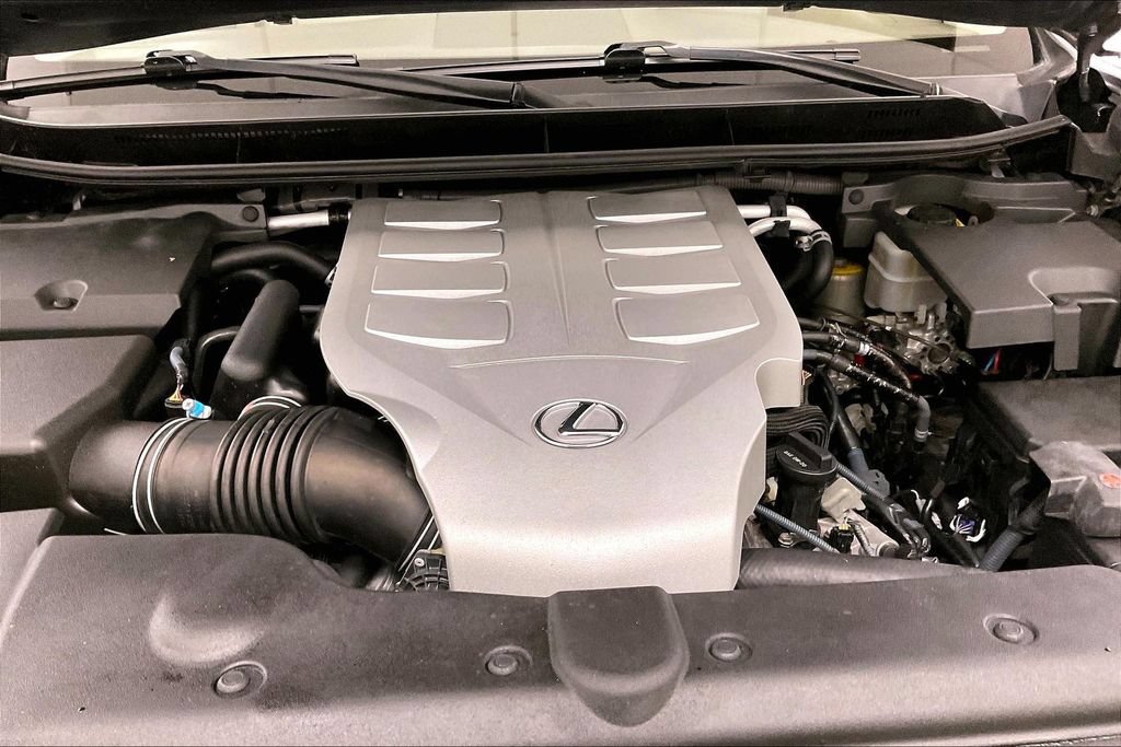 Used 2015 Lexus GX 460 w/ Premium Package AWD/4WD image 27