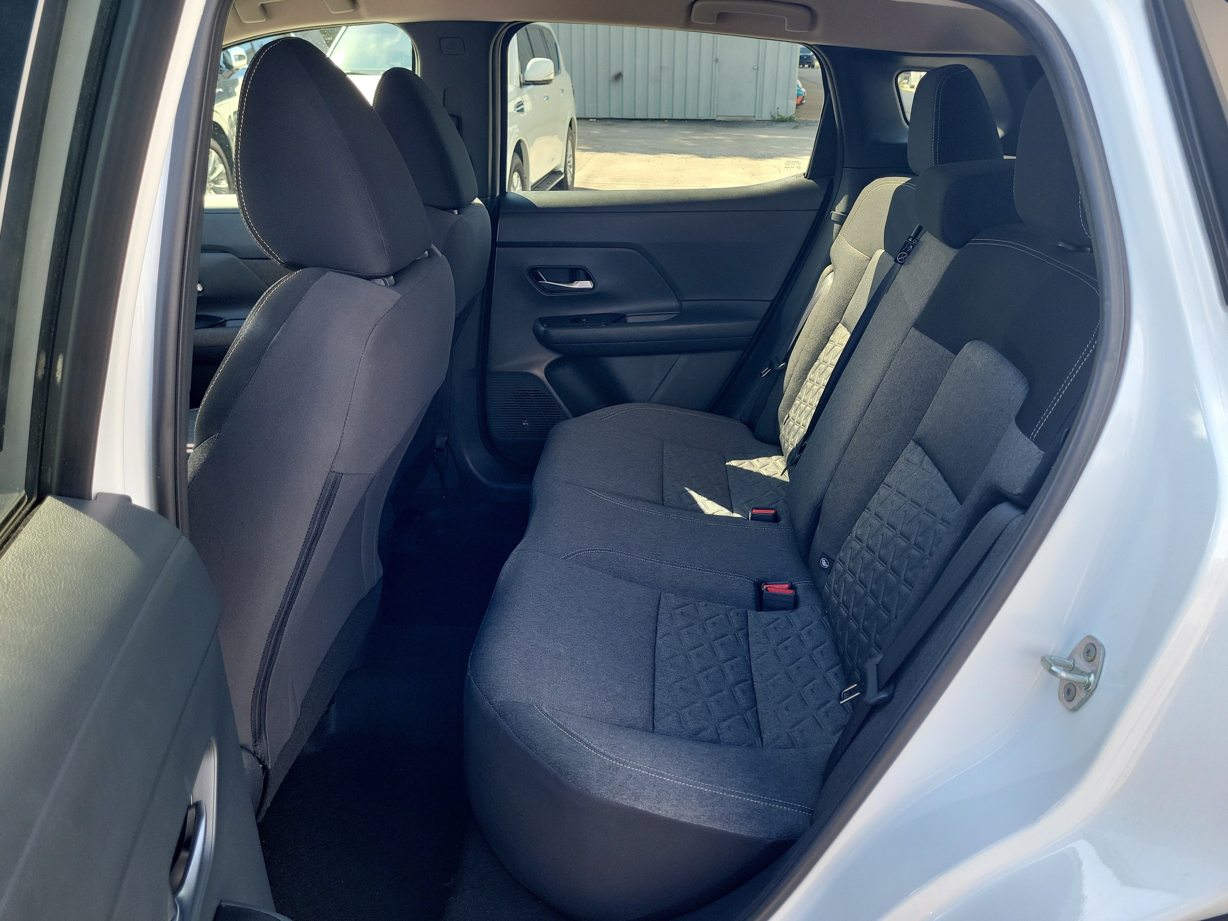 Certified 2025 Nissan Kicks SV FWD image 13