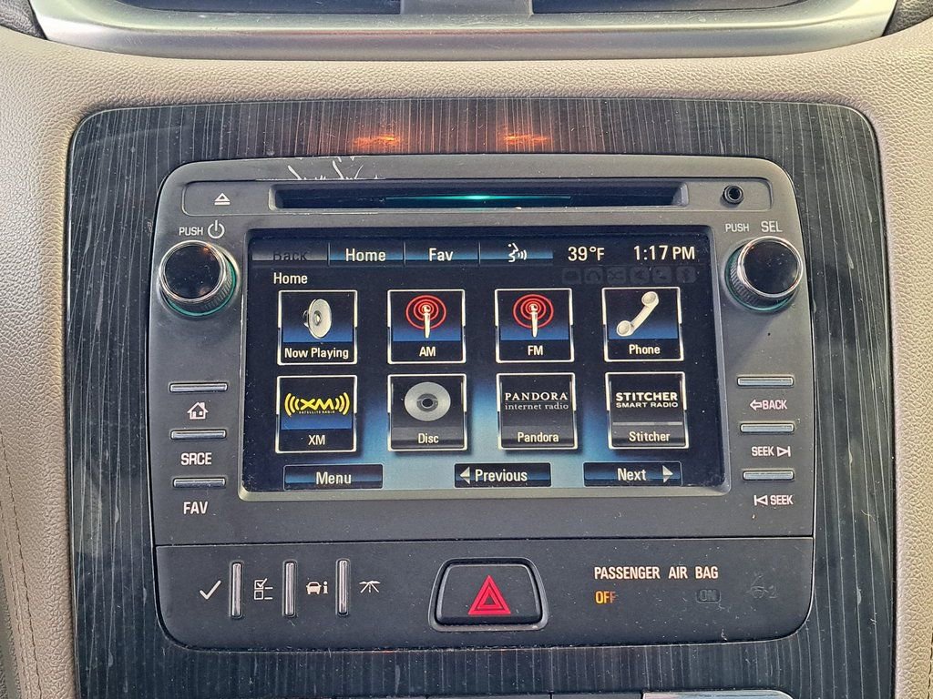 Used 2016 Chevrolet Traverse LT image 14