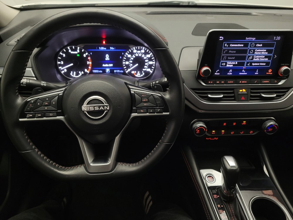 Used 2023 Nissan Altima 2.5 SR FWD image 22