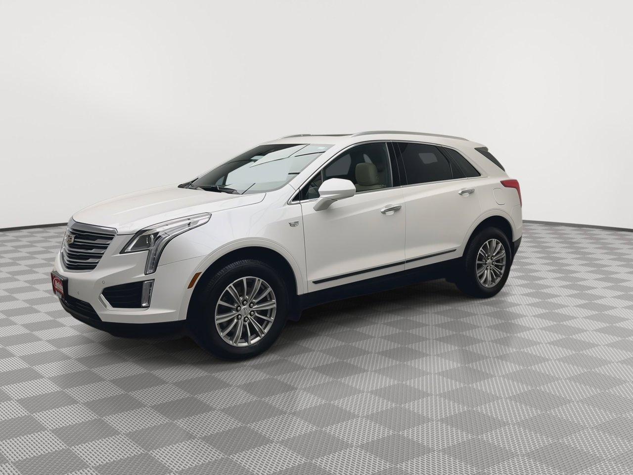Used 2017 Cadillac XT5 Luxury w/ Driver Awareness Package image 38