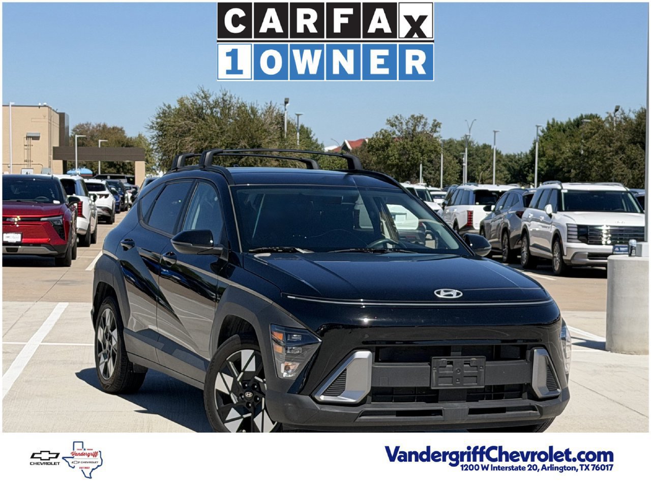 Used 2025 Hyundai Kona SEL FWD image 2