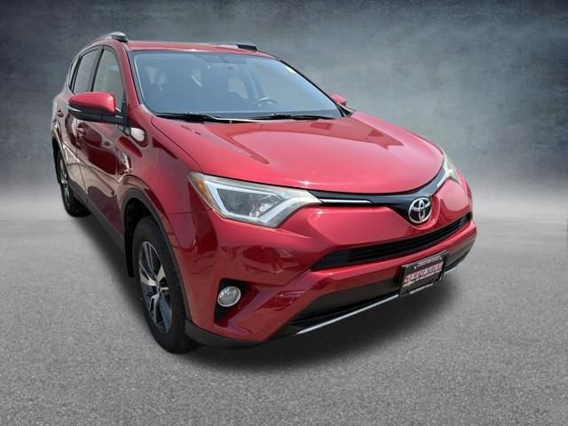 Used 2016 Toyota RAV4 XLE w/ Protection Package AWD/4WD image 5