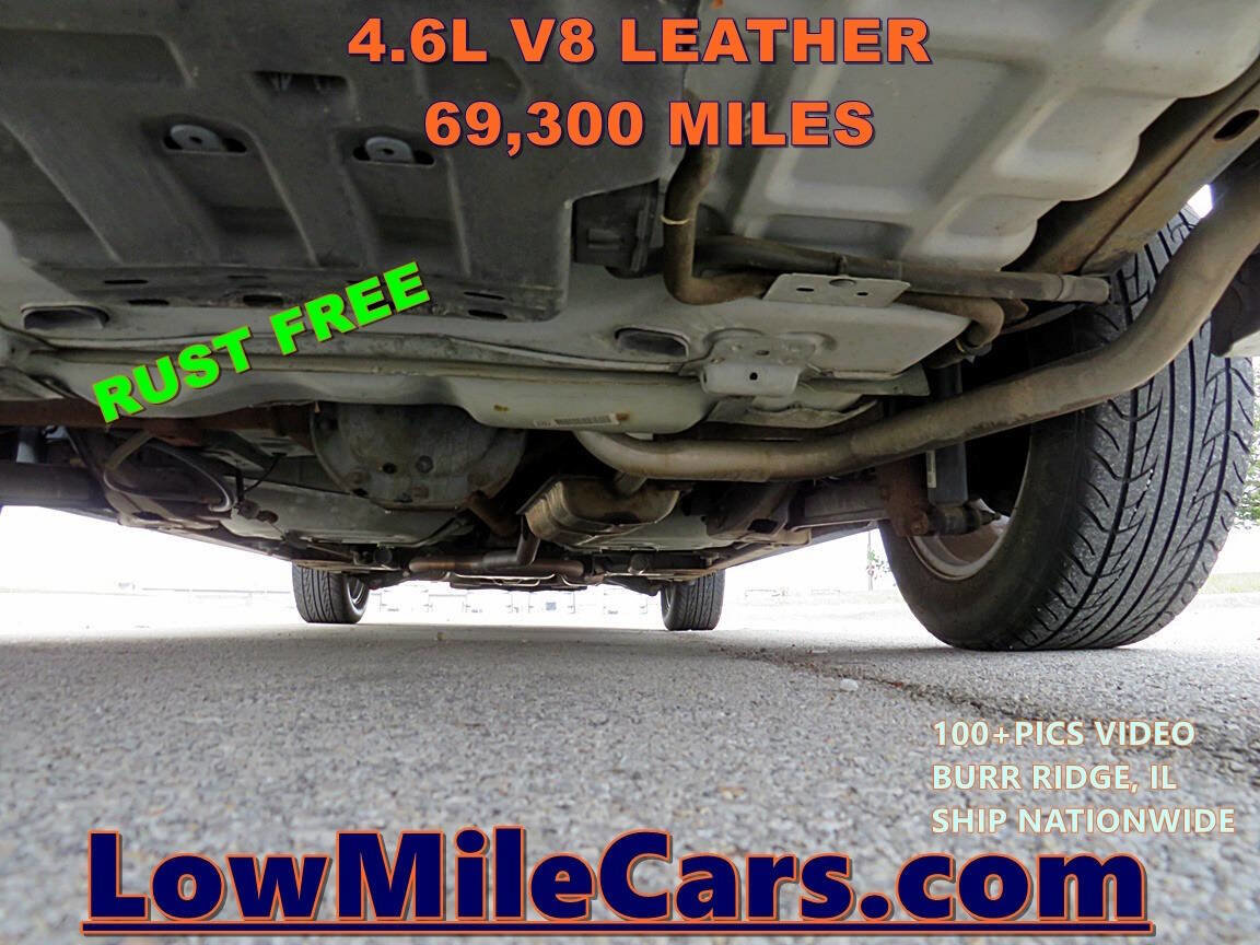 Used 2009 Mercury Grand Marquis LS image 2