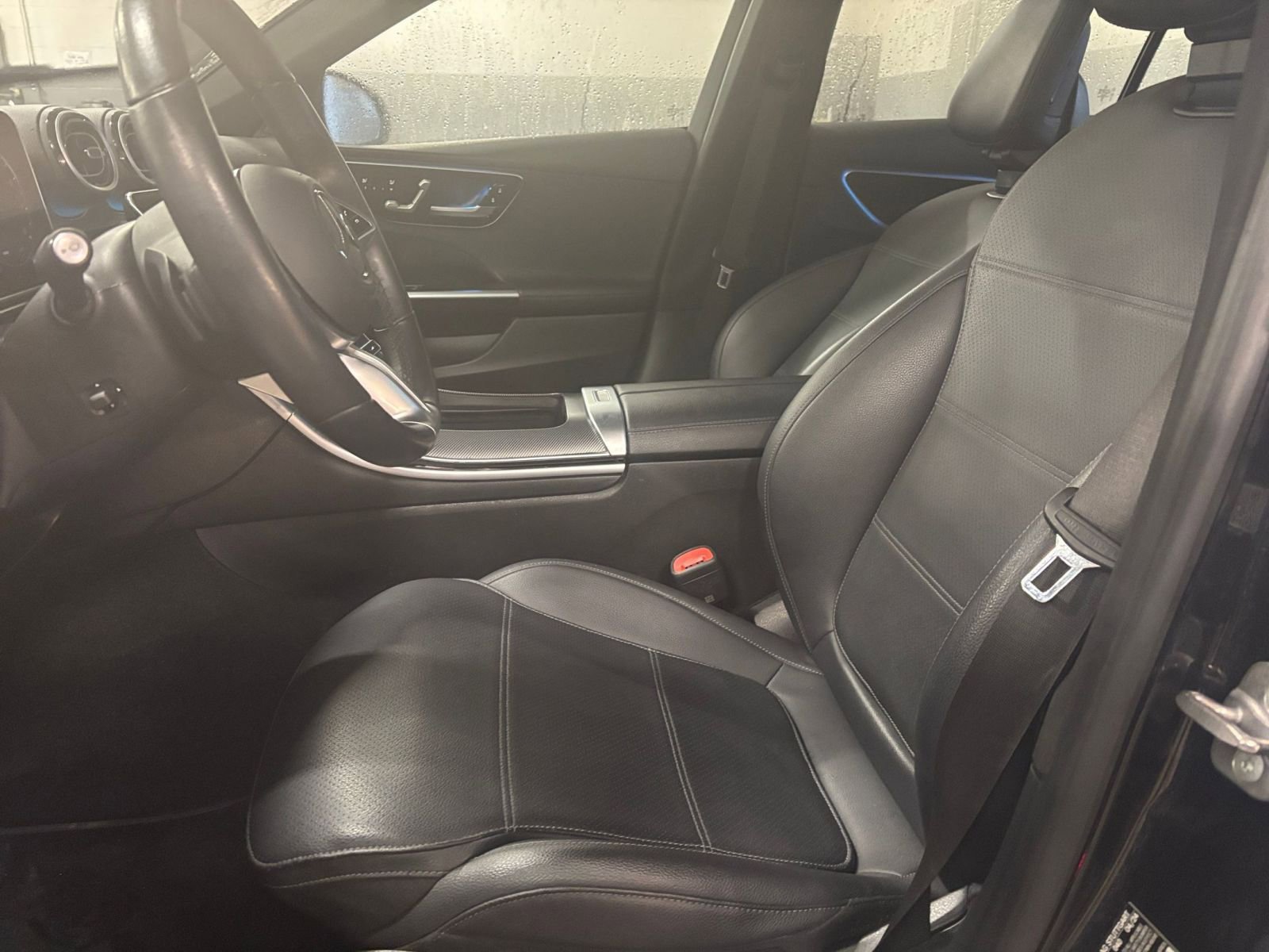 Used 2024 Mercedes-Benz C 300 Sedan image 37