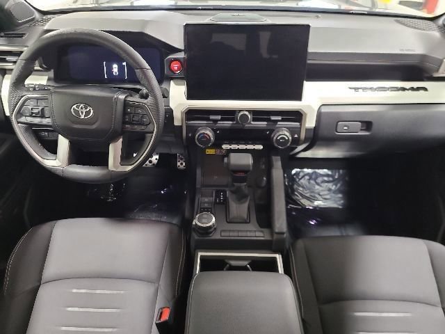 Used 2024 Toyota Tacoma TRD Sport w/ TRD Sport Upgrade Package AWD/4WD image 2
