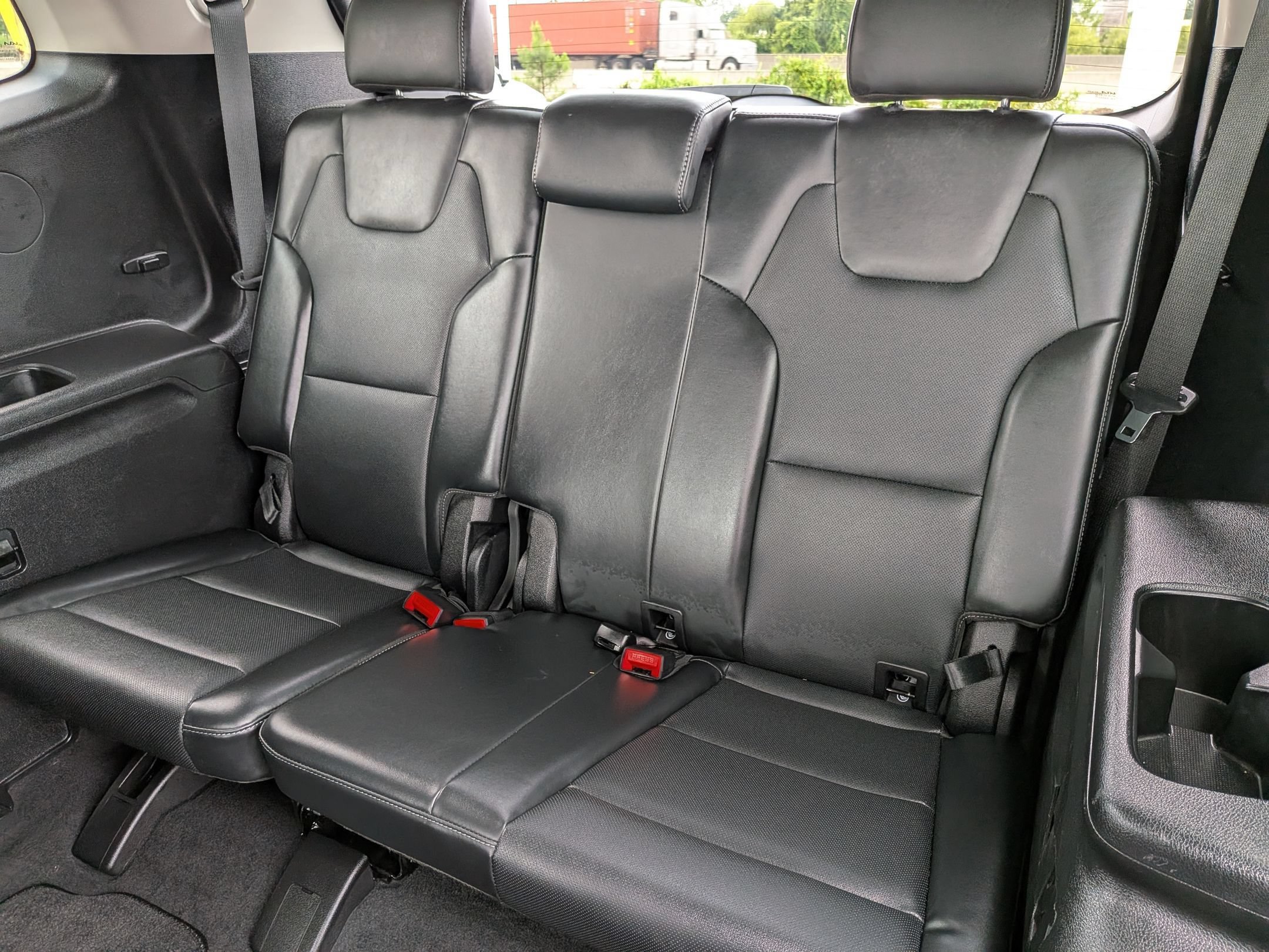 Used 2025 Kia Telluride S AWD/4WD image 31