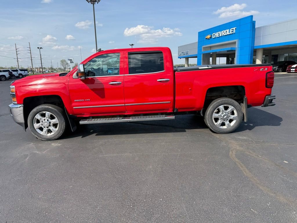 Used 2019 Chevrolet Silverado 2500 LTZ w/ LTZ Plus Package AWD/4WD image 2
