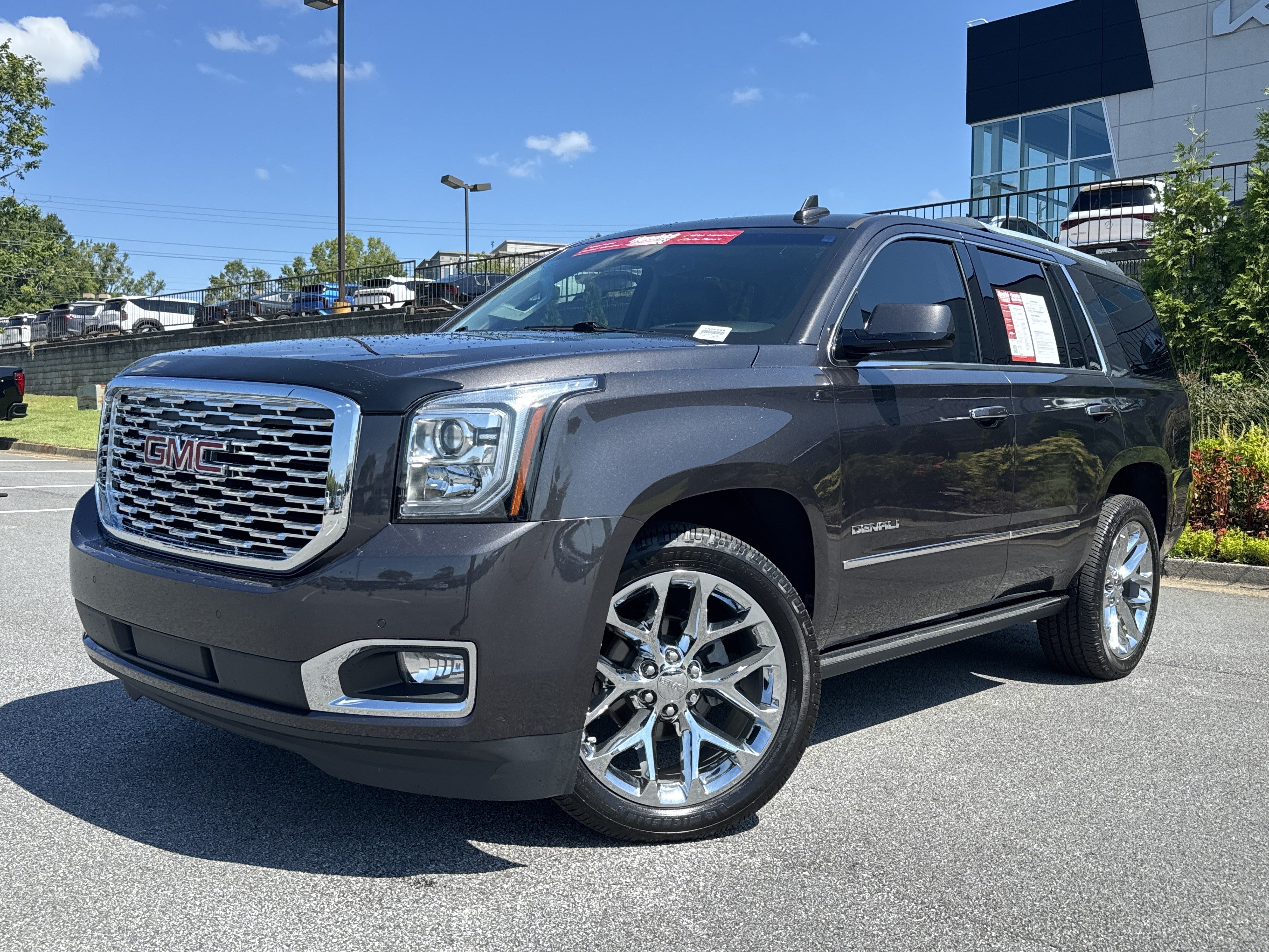 Used 2018 GMC Yukon Denali w/ Denali Ultimate Package RWD image 5