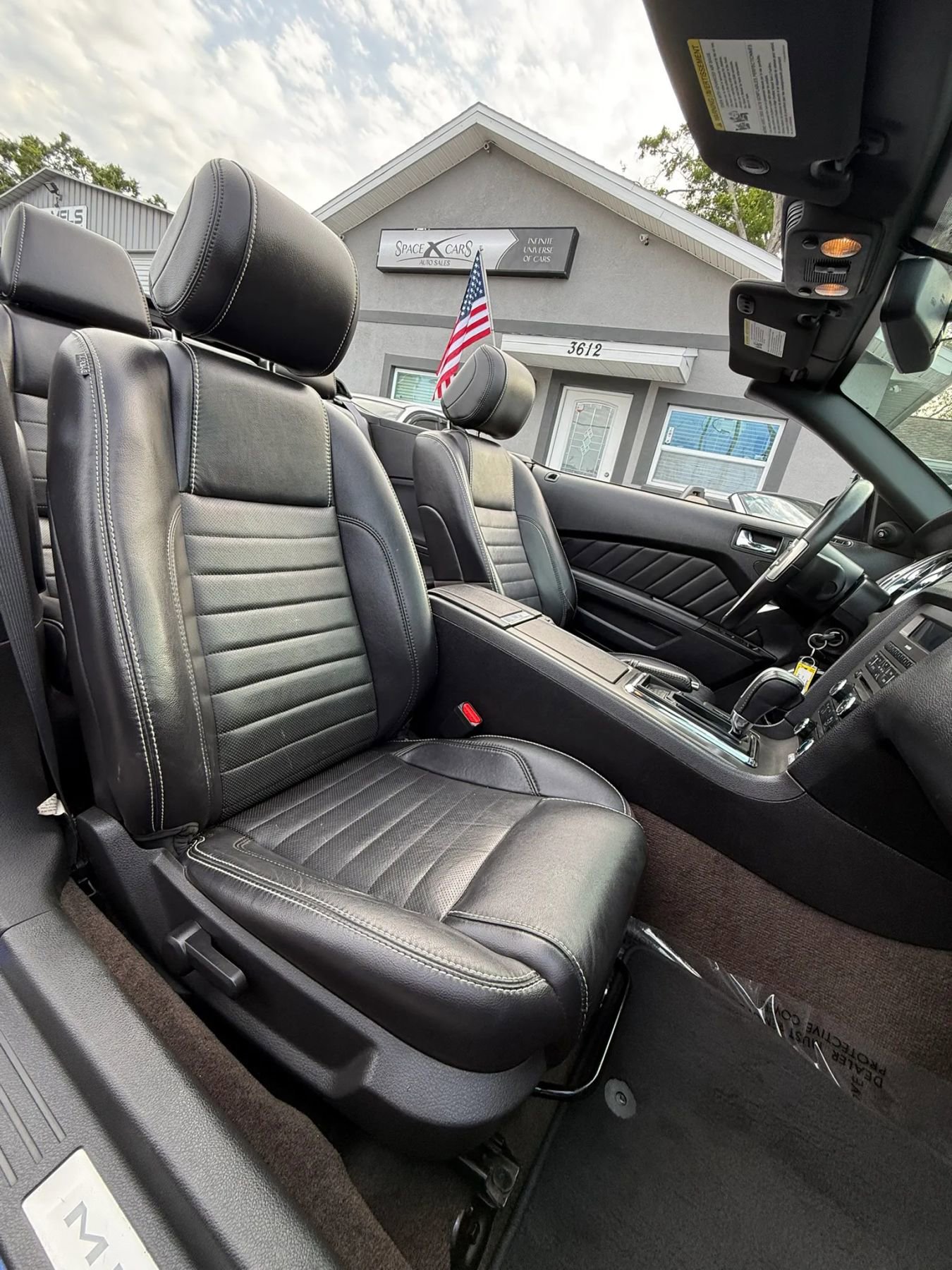 Used 2013 Ford Mustang Premium RWD image 15