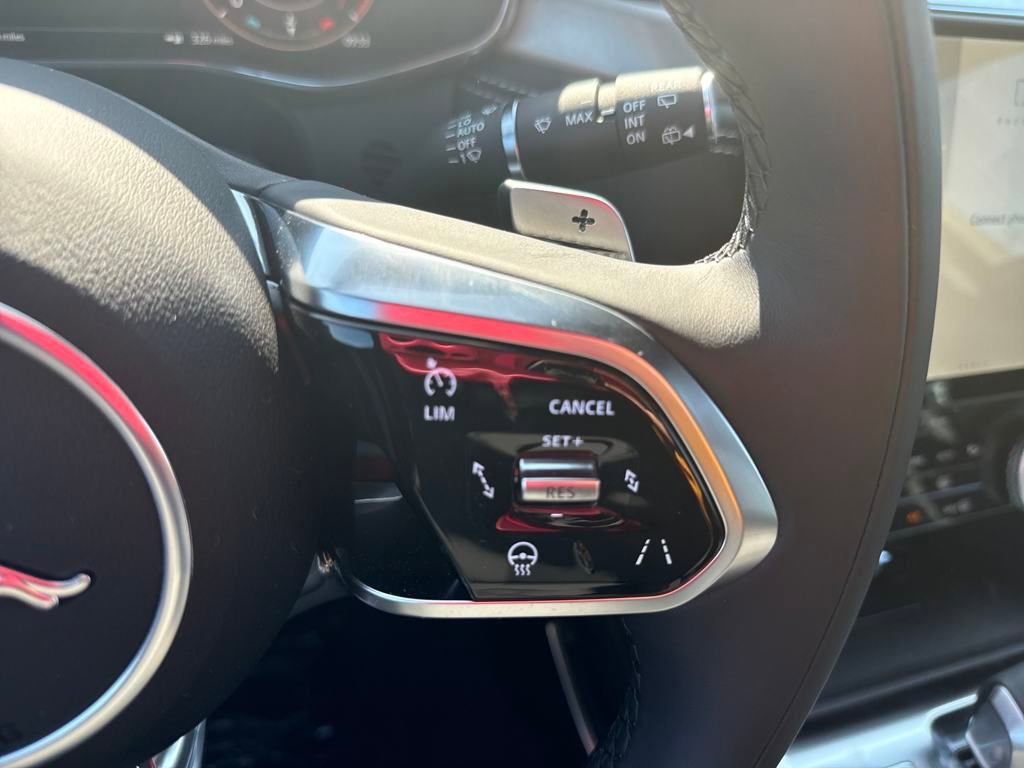 New 2026 Jaguar F-PACE R-Dynamic S image 35