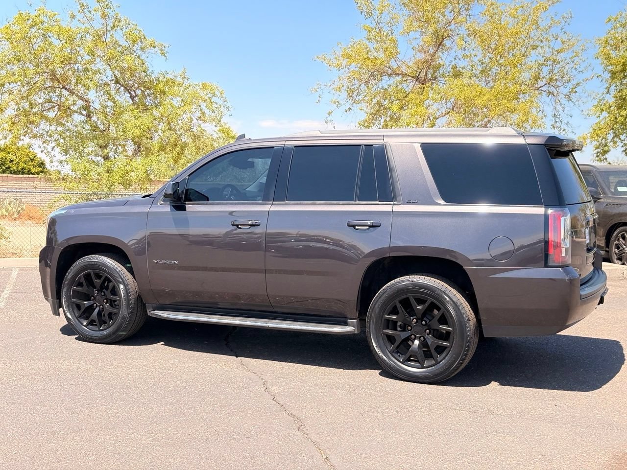 Used 2016 GMC Yukon SLT w/ Open Road Package AWD/4WD image 4