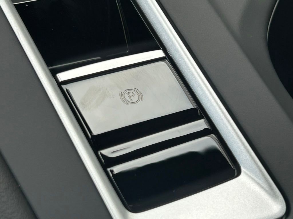 New 2026 Volkswagen Atlas Cross Sport SE image 57