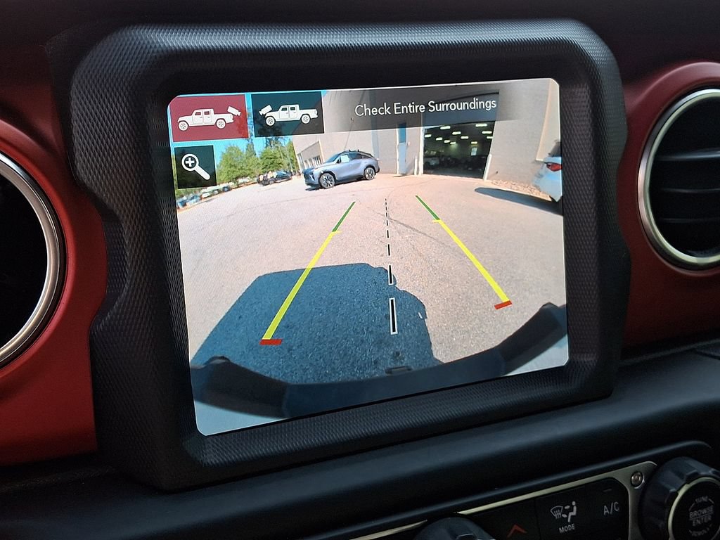 Used 2021 Jeep Gladiator Rubicon AWD/4WD image 18