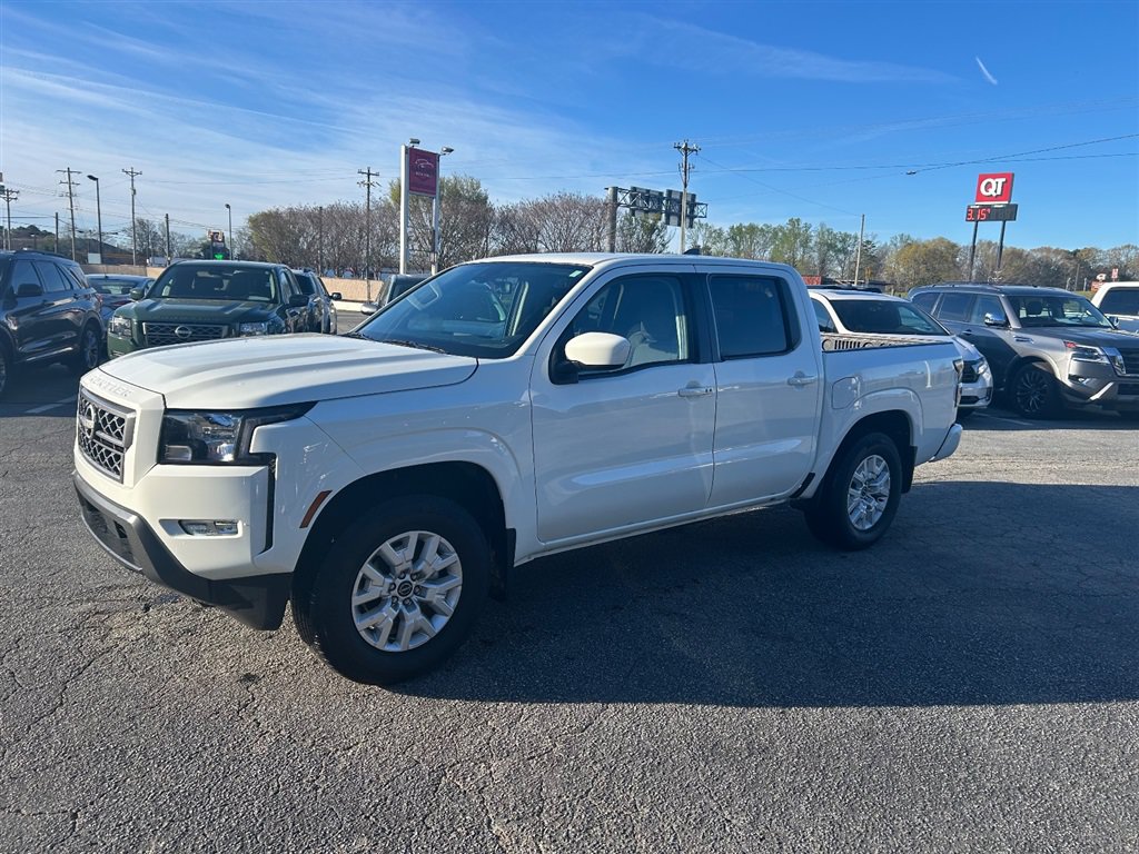 Used 2024 Nissan Frontier SV w/ SV Convenience Package RWD image 2