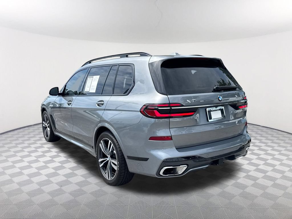 Used 2023 BMW X7 xDrive40i w/ M Sport Package AWD/4WD image 7