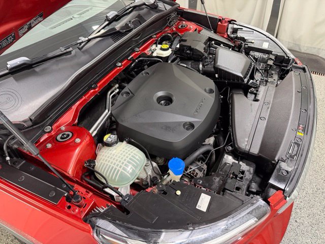 Used 2019 Volvo XC40 T5 Momentum AWD/4WD image 27