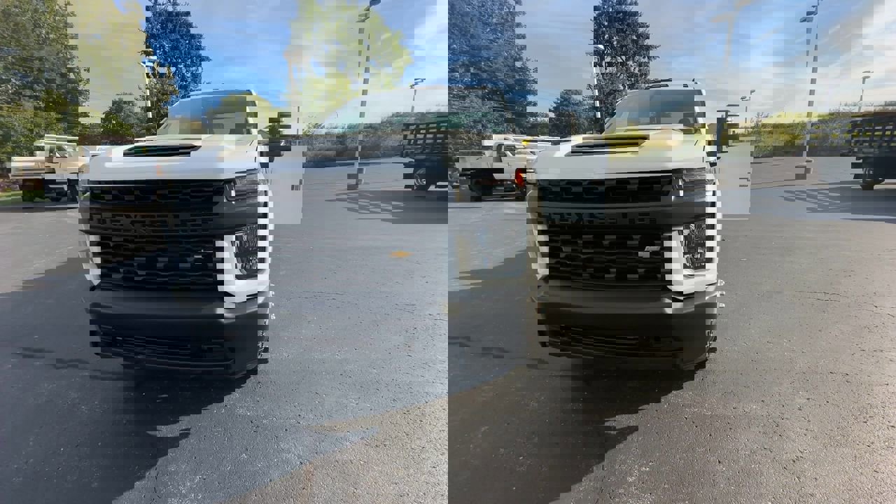 Used 2022 Chevrolet Silverado 3500 W/T w/ WT Convenience Package image 3