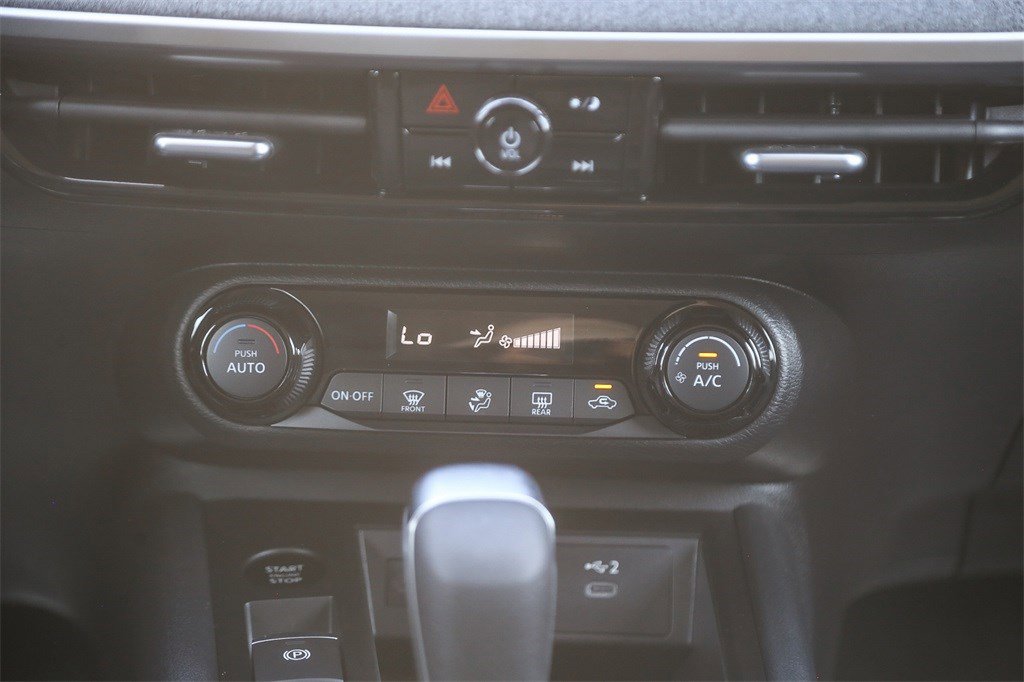 New 2026 Nissan Kicks SV w/ Charging Package image 14