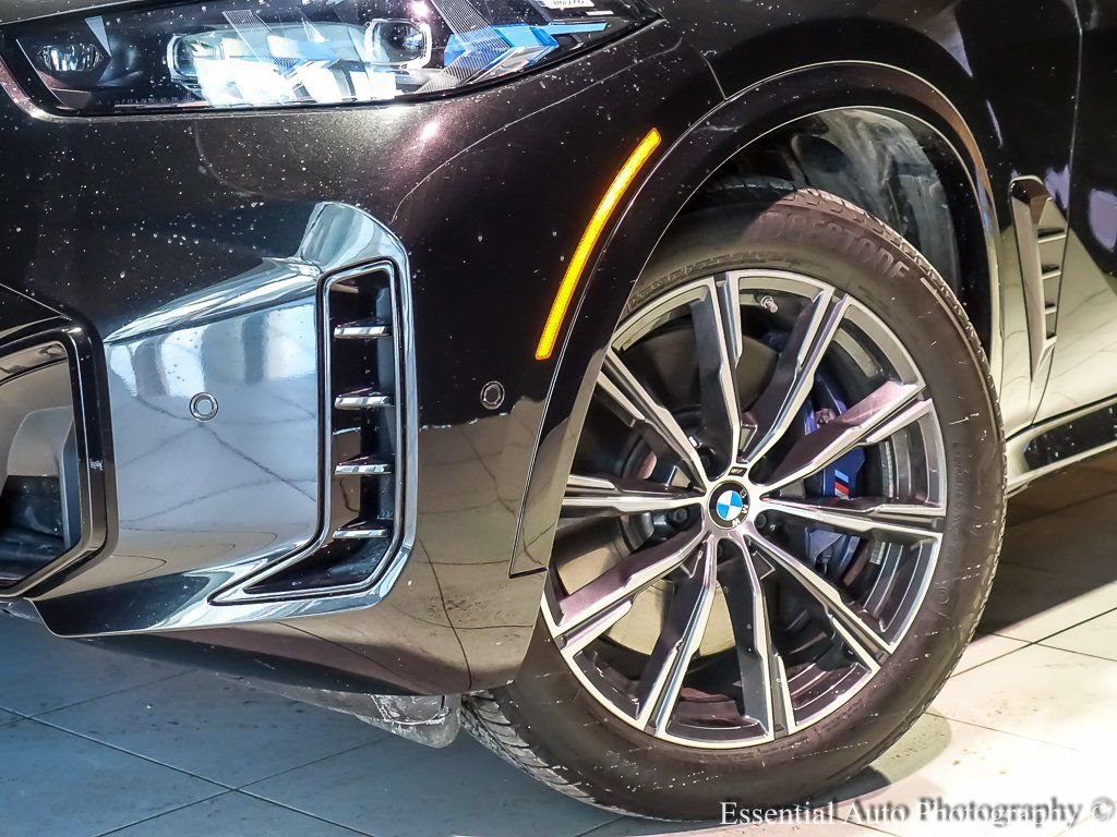Used 2026 BMW X5 M60i AWD/4WD image 6