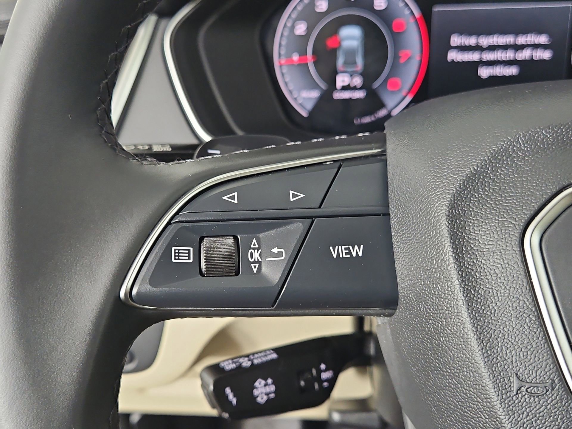 Certified 2025 Audi Q5 2.0T Premium w/ Convenience Plus Package image 29