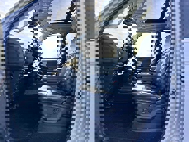 Used 2025 Ford Expedition Max Active image 10