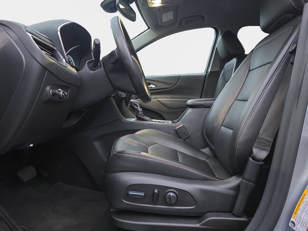 Used 2024 Chevrolet Equinox Premier AWD/4WD image 12