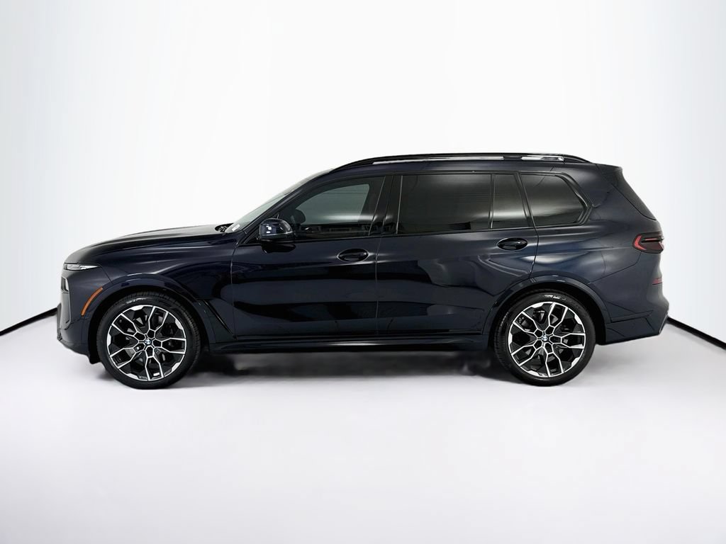 Used 2026 BMW X7 xDrive40i w/ M Sport Package AWD/4WD image 8