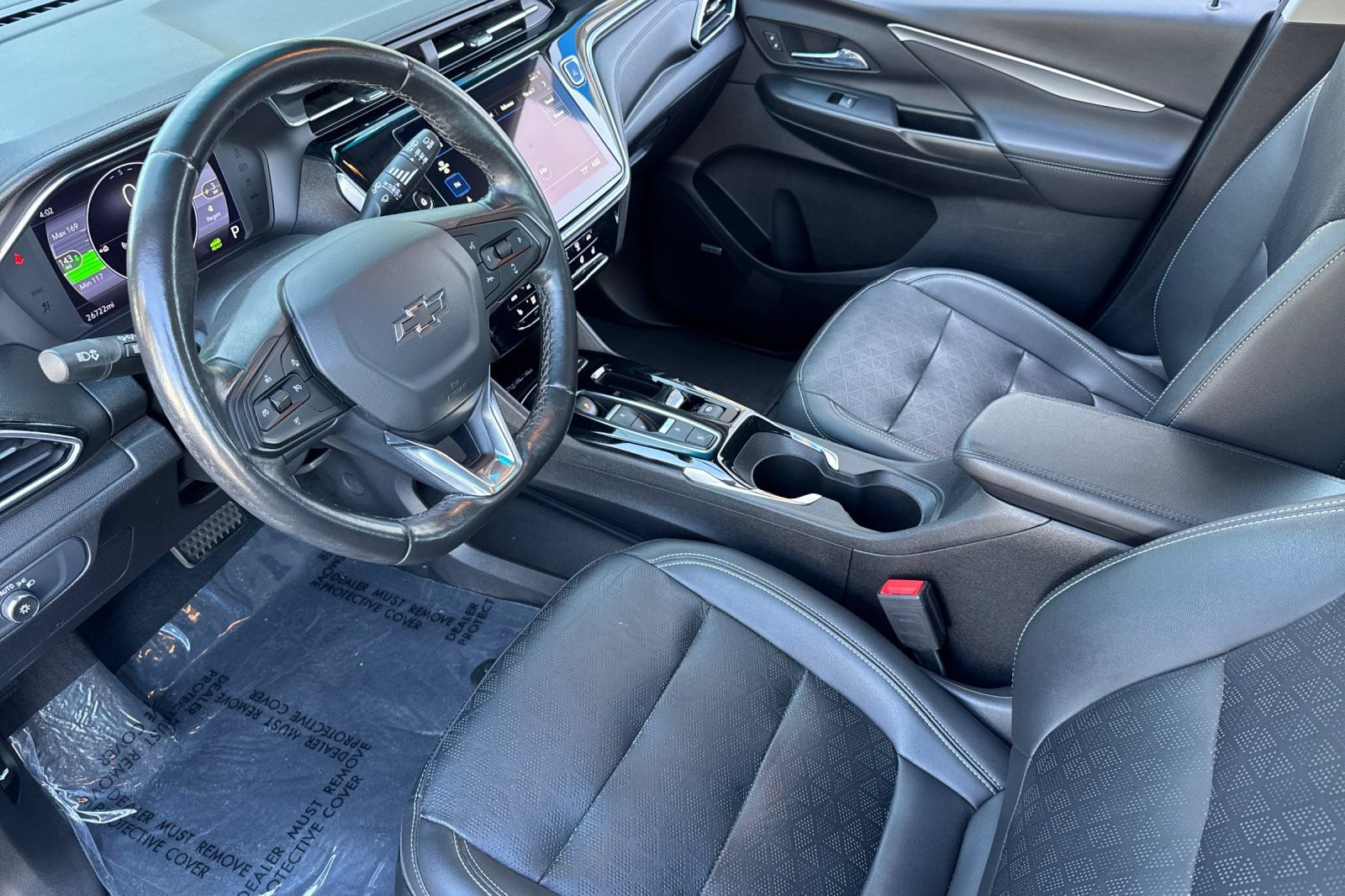 Used 2023 Chevrolet Bolt LT w/ Infotainment Package FWD image 11