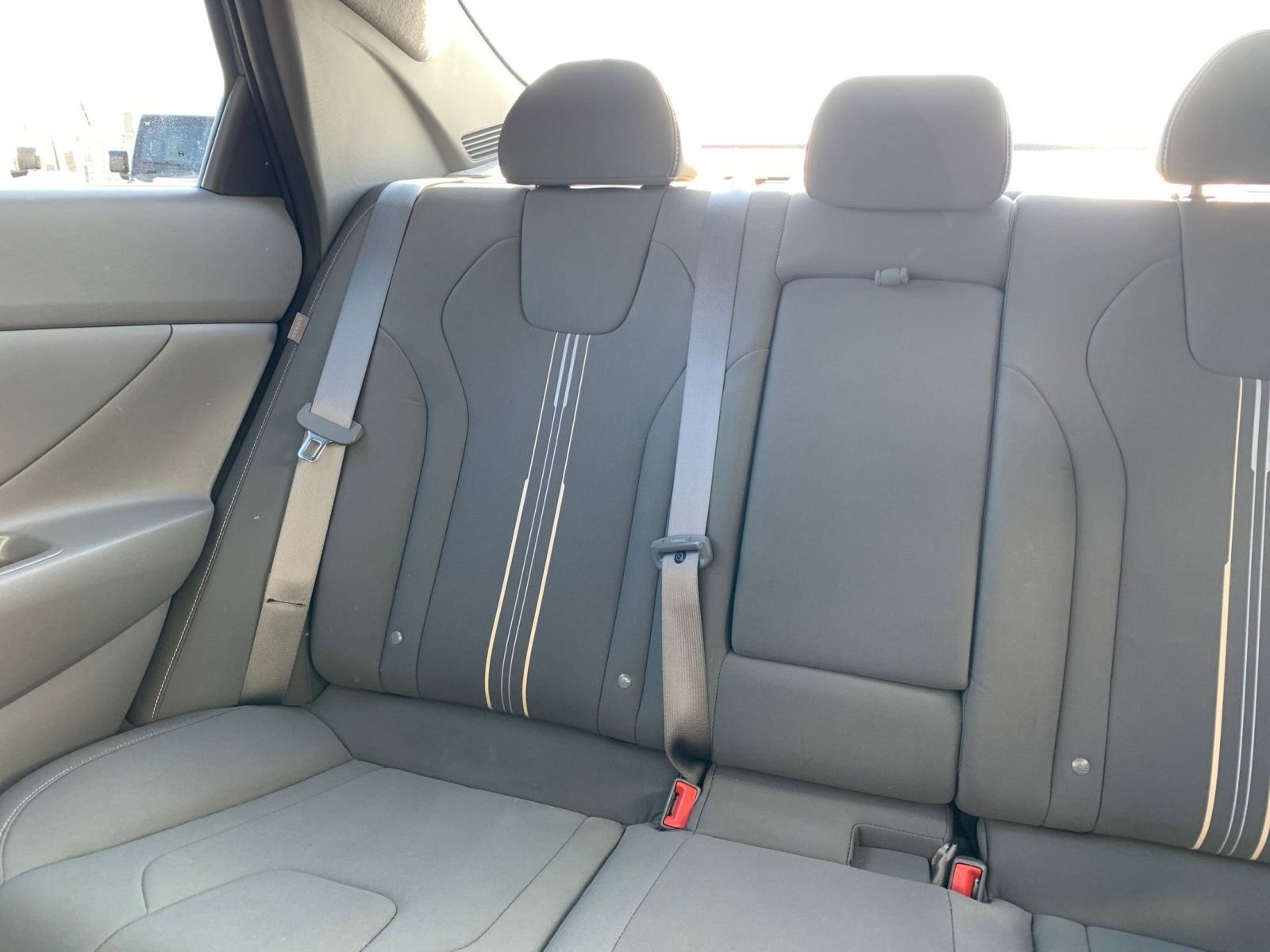 Used 2025 Hyundai Elantra SEL image 38